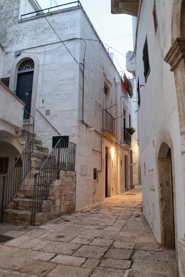 Casetta Nel Centro Storico Di 奇斯泰尼诺 外观 照片